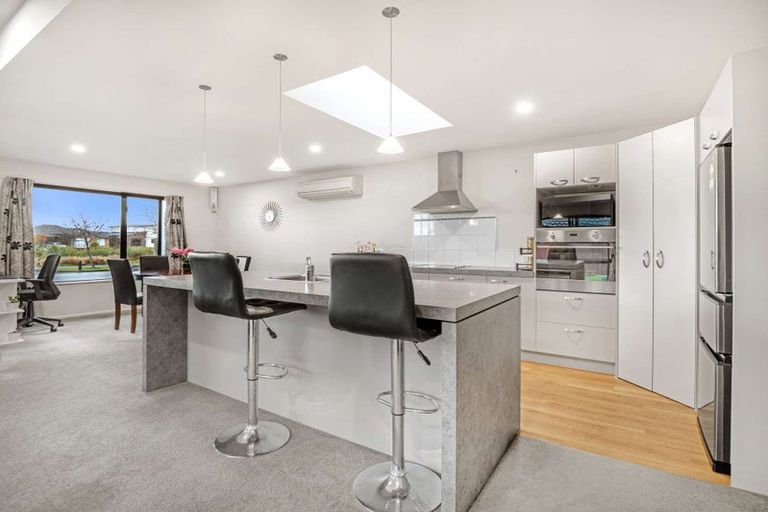 Photo of property in 8 Skipness Lane, Broomfield, Christchurch, 8042