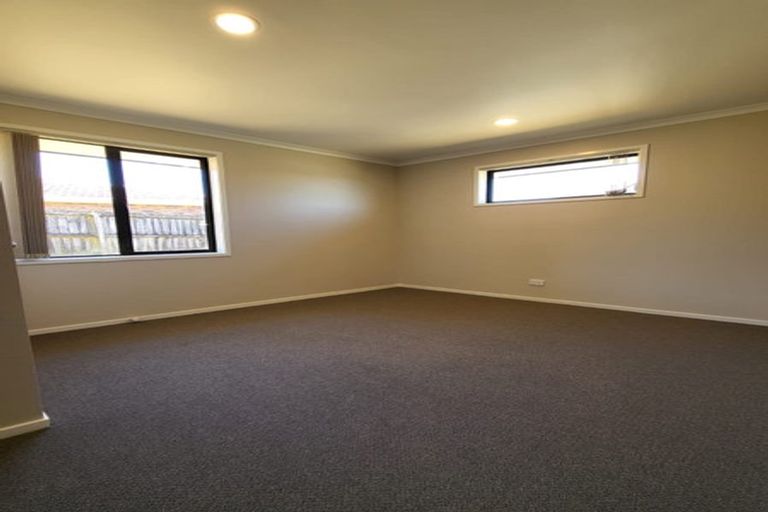 Photo of property in 49 Cyclamen Road, Mangere, Auckland, 2022
