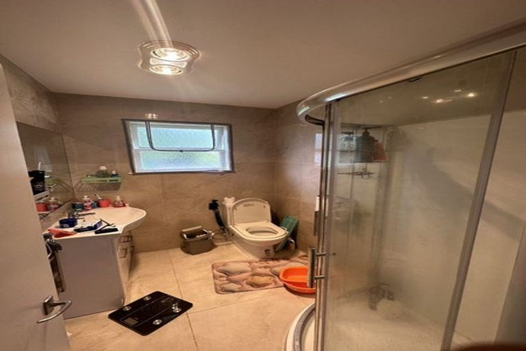 Photo of property in 1/37 Mildmay Road, Henderson, Auckland, 0610