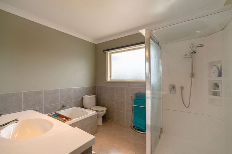 Photo of property in 96 Waerenga Road, Otaki, 5512