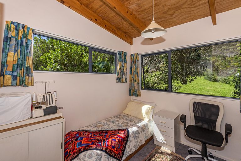 Photo of property in 2088 Whangarei Heads Road, Whangarei Heads, Whangarei, 0174