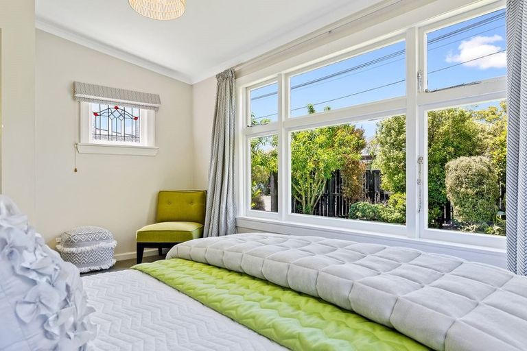 Photo of property in 12 Cheviot Street, Spreydon, Christchurch, 8024