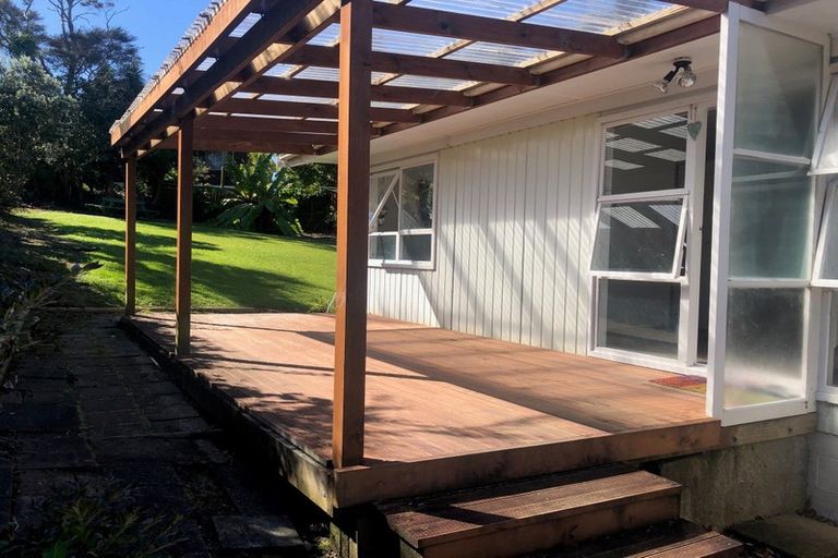 Photo of property in 2/20 Sheridan Drive, New Lynn, Auckland, 0600