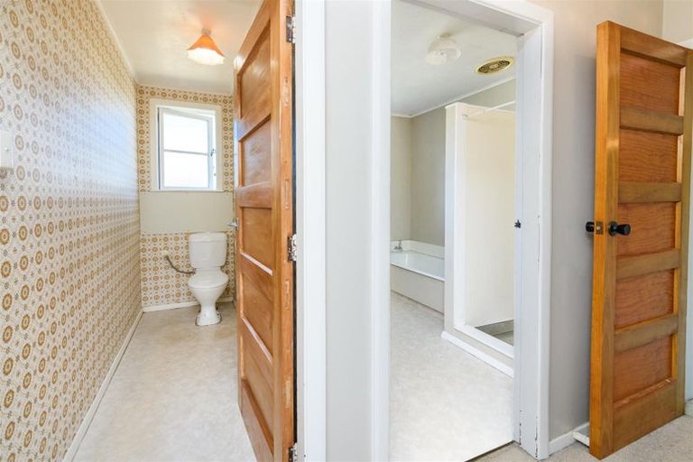 Photo of property in 31 Follett Street, Marton, 4710