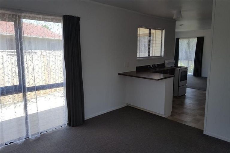 Photo of property in 20 Purcell Place, Melville, Hamilton, 3206