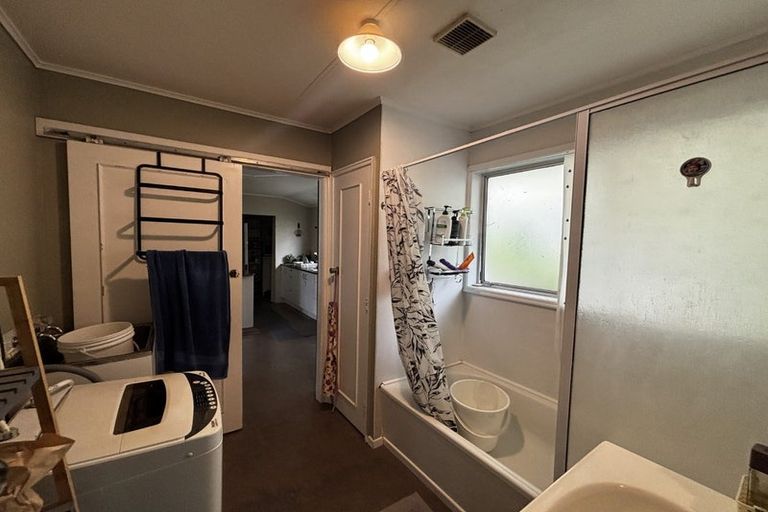 Photo of property in 2/51 Maratahu Street, Westown, New Plymouth, 4310