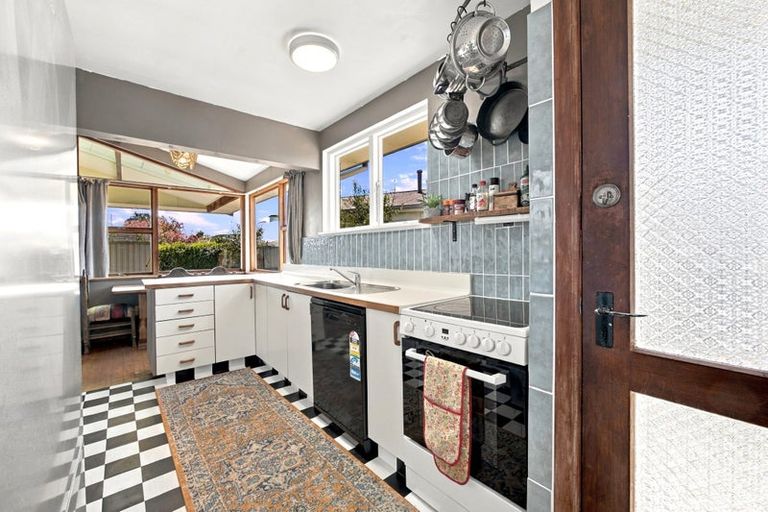Photo of property in 24 Barrowclough Street, Hoon Hay, Christchurch, 8025
