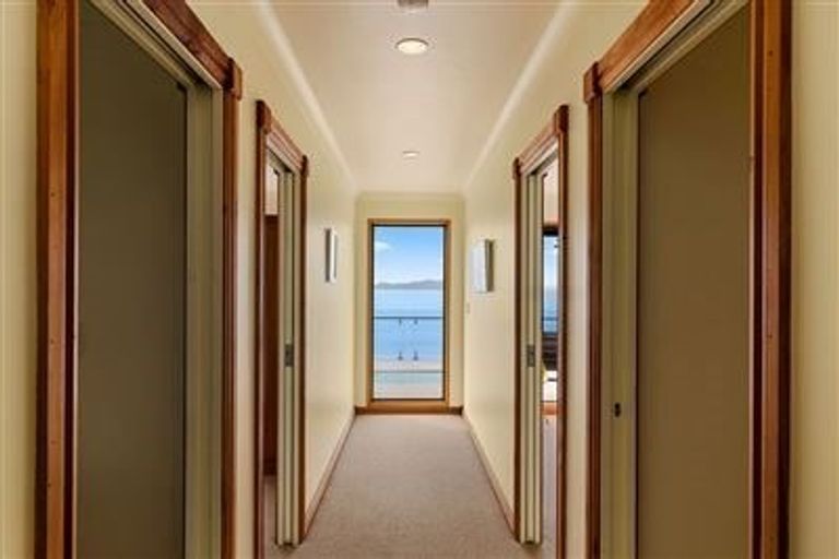 Photo of property in 10 Ocean Parade, Pukerua Bay, 5026
