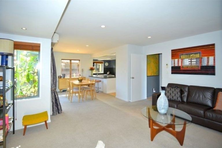 Photo of property in 3/218 Springfield Road, St Albans, Christchurch, 8014