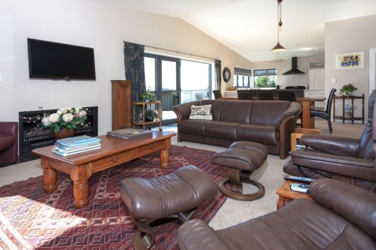 Photo of property in 21 Emmerdale Drive, Hahei, Whitianga, 3591