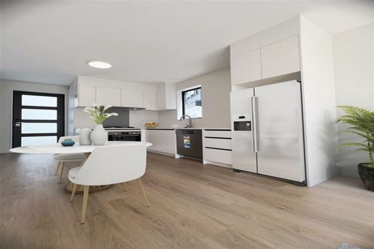 Photo of property in 10d Sunward Rise, Glenfield, Auckland, 0629