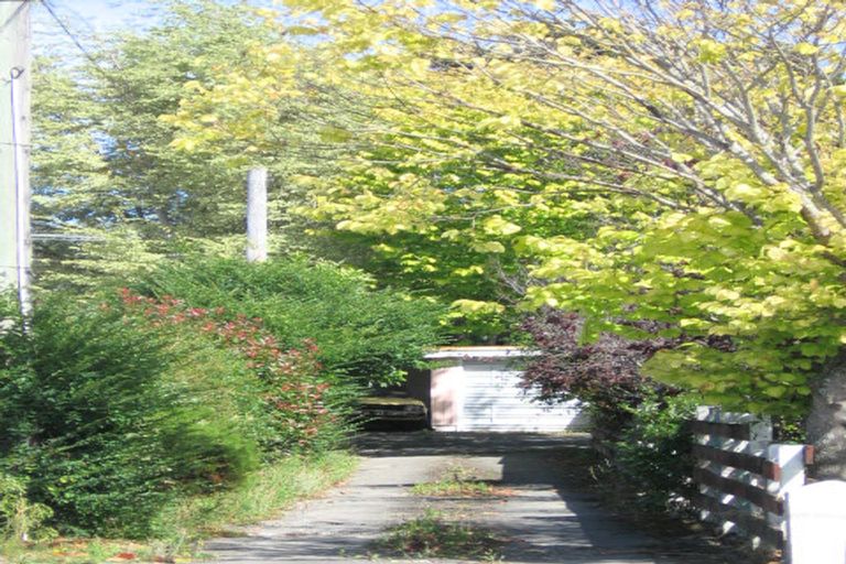 Photo of property in 2/8a Islington Street, Trentham, Upper Hutt, 5018