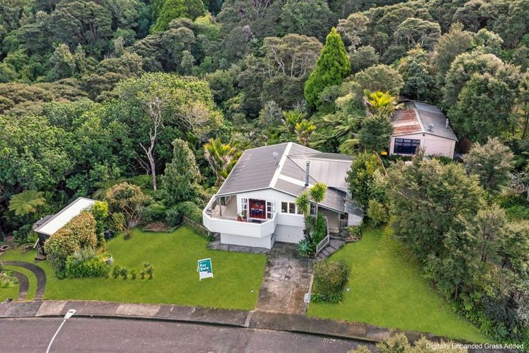 Photo of property in 24 Punga Place, Whitianga, 3510