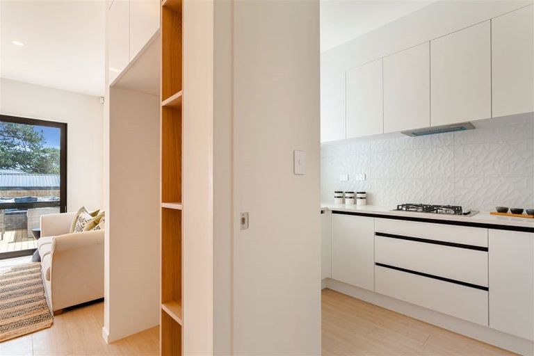 Photo of property in 10 Cutfield Lane, Kumeu, 0810