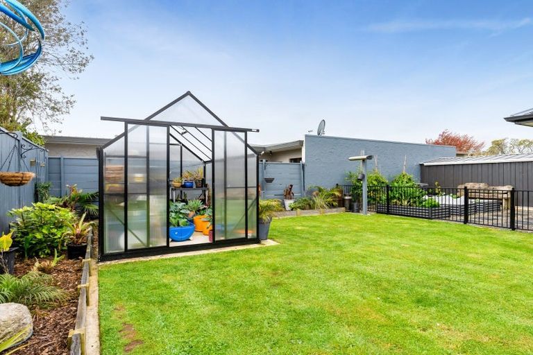 Photo of property in 22 Koromiko Street, Inglewood, 4330