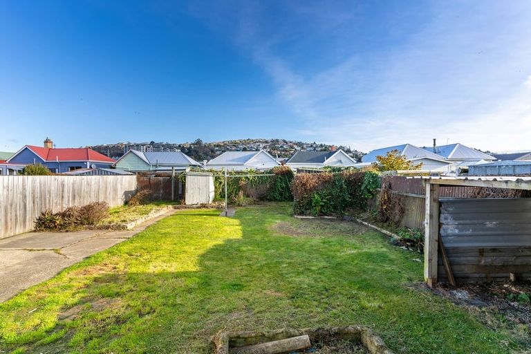 Photo of property in 68 Loyalty Street, Forbury, Dunedin, 9012