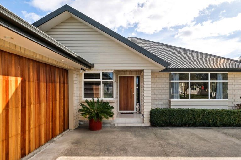 Photo of property in 19 Pohutukawa Grove, Lytton West, Gisborne, 4010