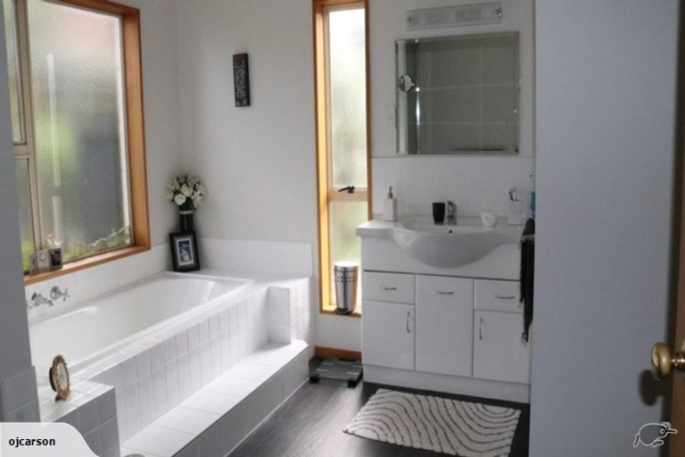 Photo of property in 23 Ridder Place, Halswell, Christchurch, 8025