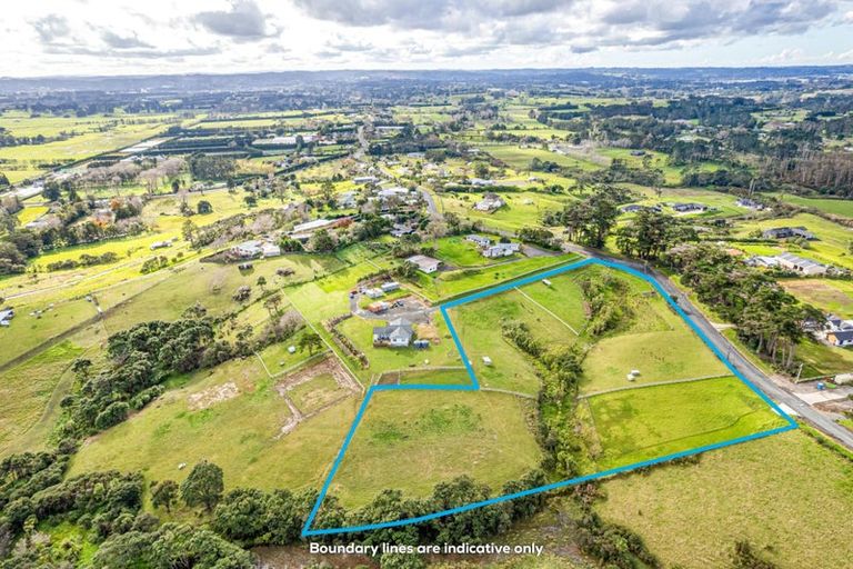 Photo of property in 232 Amreins Road, Taupaki, 0782