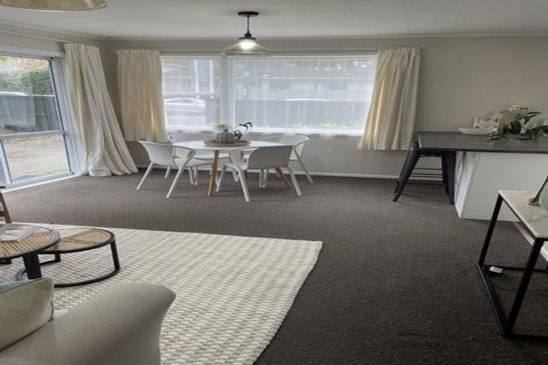 Photo of property in 1/12 Bridge Street, Melling, Lower Hutt, 5010