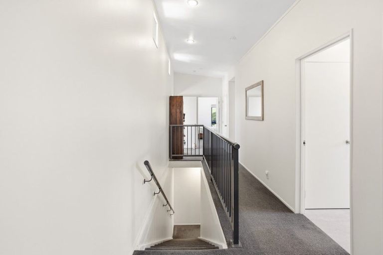 Photo of property in 128 Te Kowhai Point Road, Kerikeri, 0294