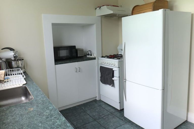 Photo of property in 93 Townsend Road, Miramar, Wellington, 6022