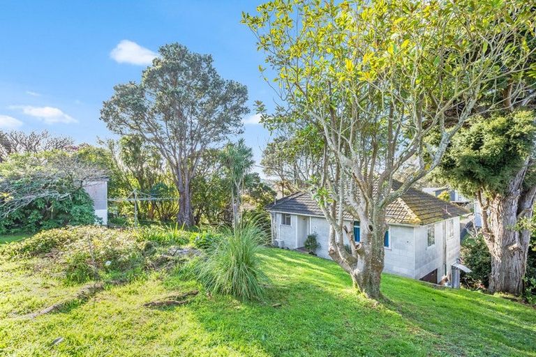 Photo of property in 24 Martin Street, Ranui, Porirua, 5024