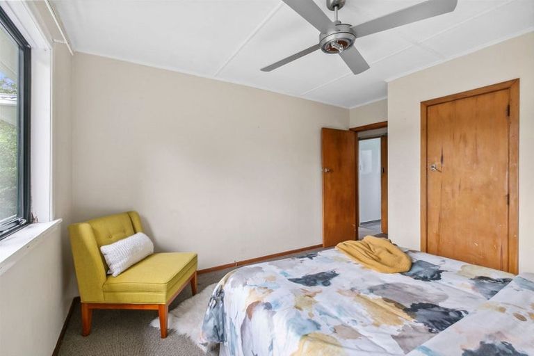 Photo of property in 117g Seaview Road, Westown, New Plymouth, 4310