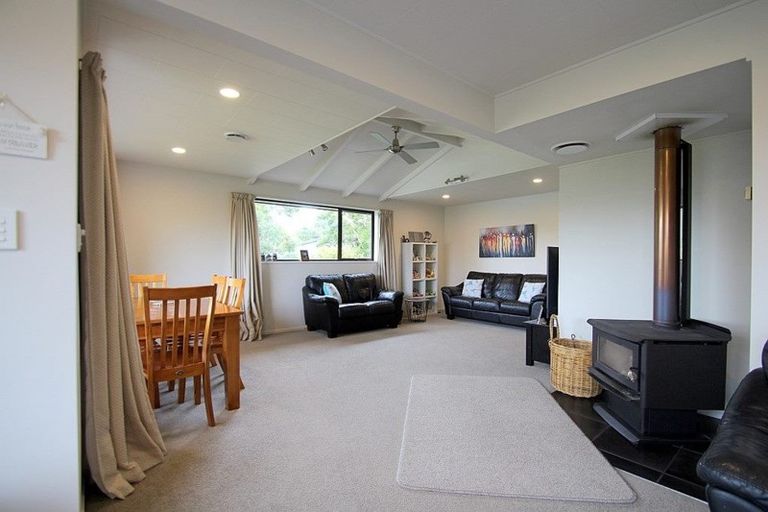 Photo of property in 2 Margaret Street, Gore, 9710