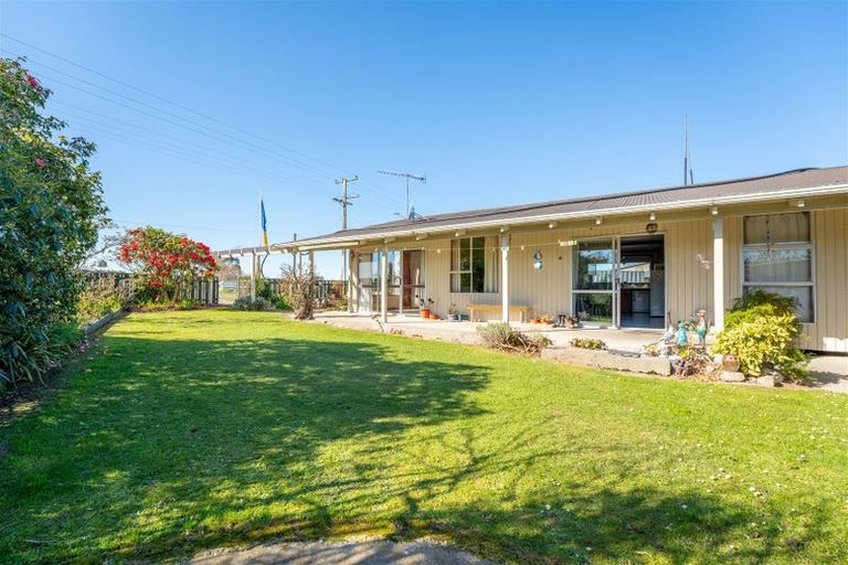 Photo of property in 145 Maytown Road, Waimate, 7978