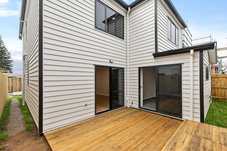 Photo of property in 111c Russell Road, Manurewa, Auckland, 2102