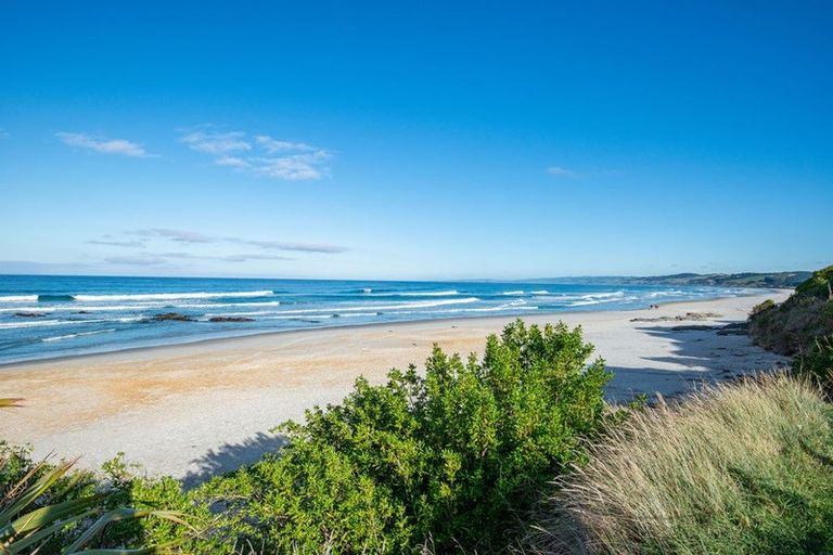 Photo of property in 1070 Brighton Road, Brighton, Dunedin, 9035