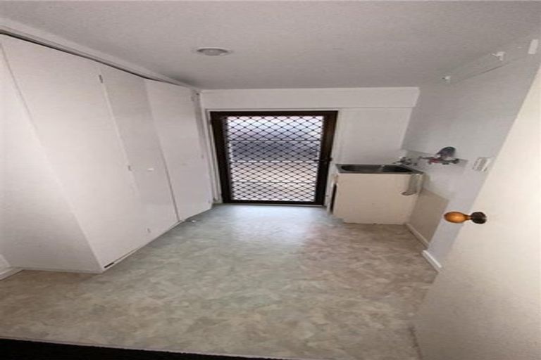 Photo of property in 1/54 Richards Avenue, Forrest Hill, Auckland, 0620