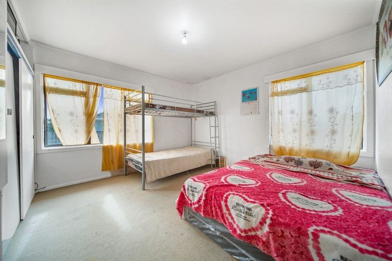 Photo of property in 12 Bolton Place, Otara, Auckland, 2023