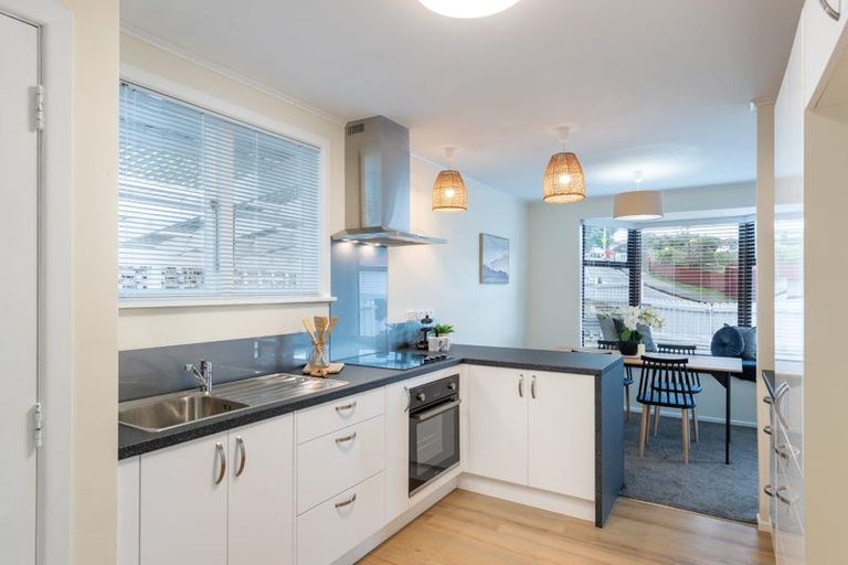 Photo of property in 64 Jillett Street, Titahi Bay, Porirua, 5022