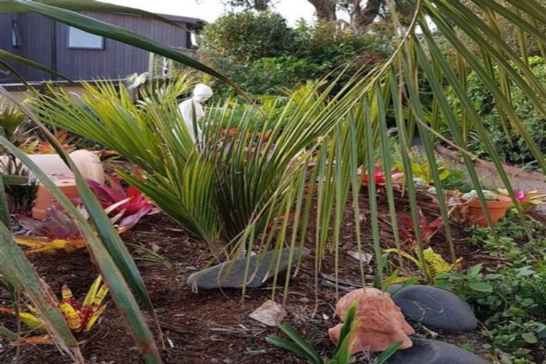 Photo of property in 131a Bucklands Beach Road, Bucklands Beach, Auckland, 2012