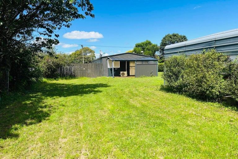 Photo of property in 5 Meta Street, Takapau, 4203