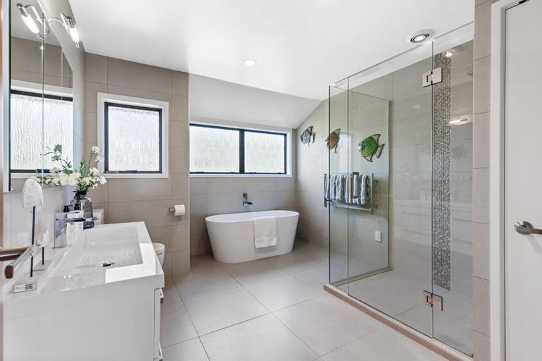 Photo of property in 175 Oaia Road, Muriwai, Waimauku, 0881