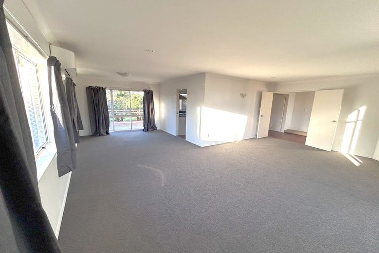 Photo of property in 40 Farringdon Avenue, Rototuna North, Hamilton, 3210