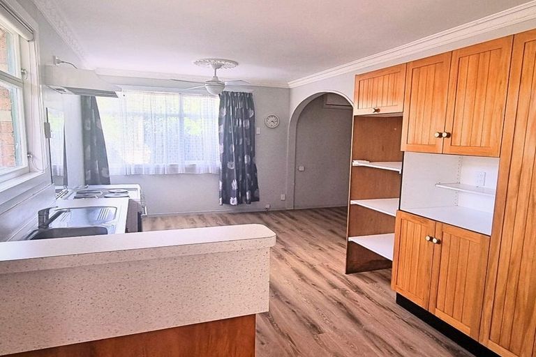 Photo of property in 35 Pulham Crescent, Queenwood, Hamilton, 3210