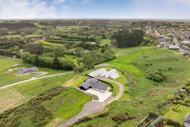 Photo of property in 29 Tuscany Way, Fitzherbert, 4410