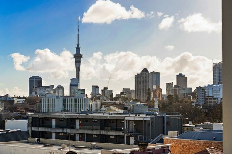 Photo of property in Heards Building, 303/2 Ruskin Street, Parnell, Auckland, 1052