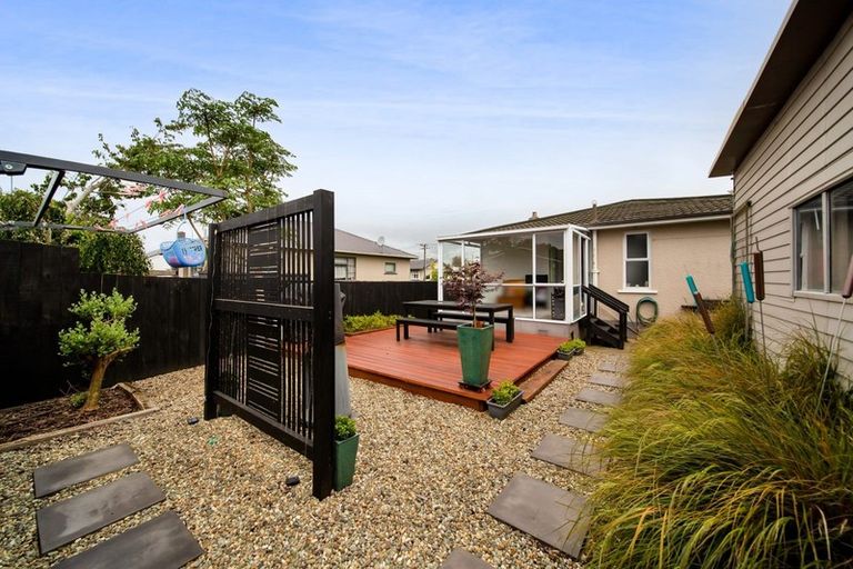 Photo of property in 12 Walsh Road, Westown, New Plymouth, 4310