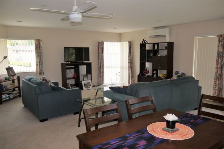 Photo of property in 45a Shirley Avenue, Papakura, 2110