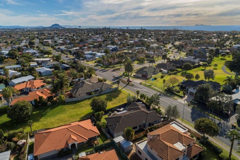 Photo of property in 174 Gravatt Road, Papamoa Beach, Papamoa, 3118