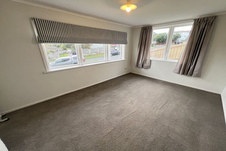 Photo of property in 157 Dimock Street, Titahi Bay, Porirua, 5022