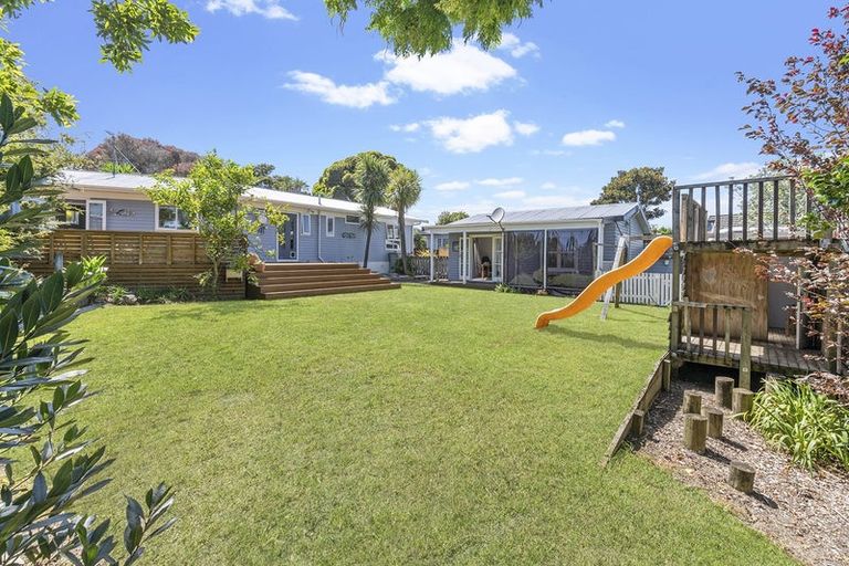 Photo of property in 8 Pelorus Place, Pakuranga, Auckland, 2010