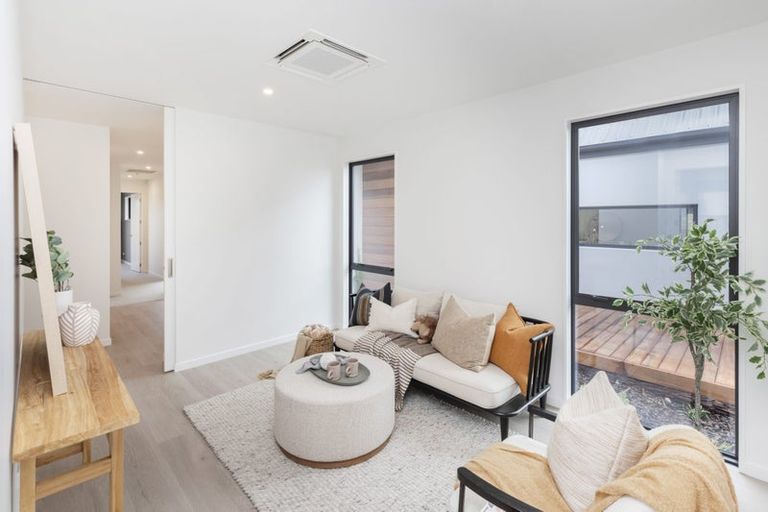 Photo of property in 90 Ridgeland Way, West Melton, 7618