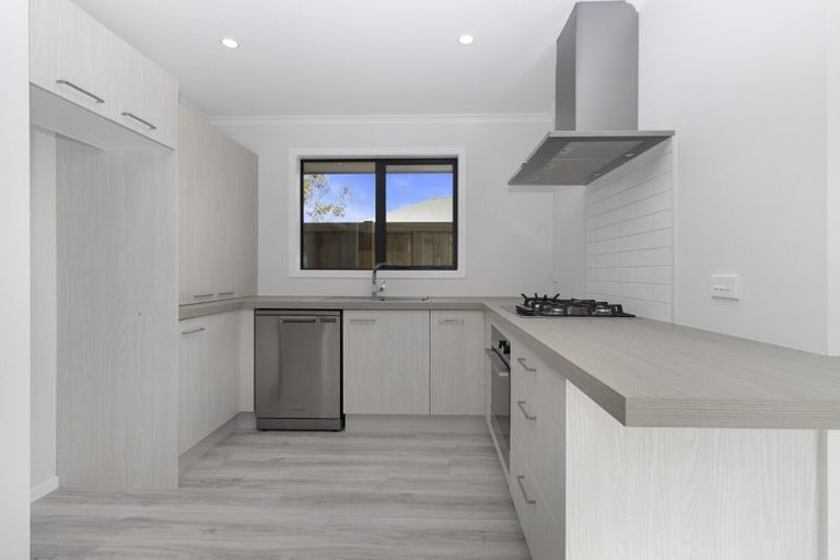 Photo of property in 2/20 Alanbrooke Place, Beerescourt, Hamilton, 3200