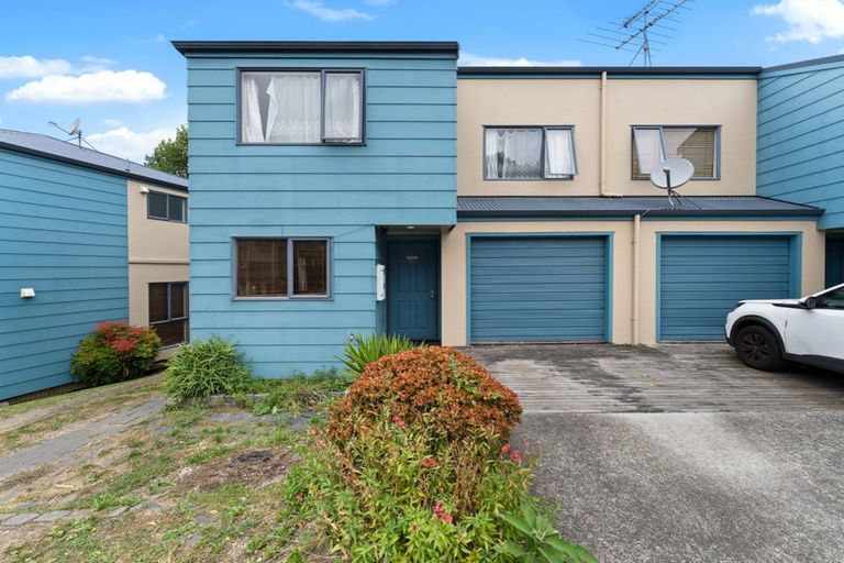 Photo of property in 91 Malaspina Place, Papatoetoe, Auckland, 2025